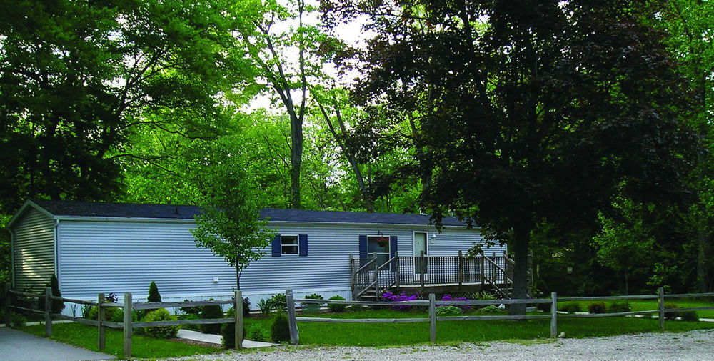 Bear Cave Rv Campground Buchanan Buitenkant foto